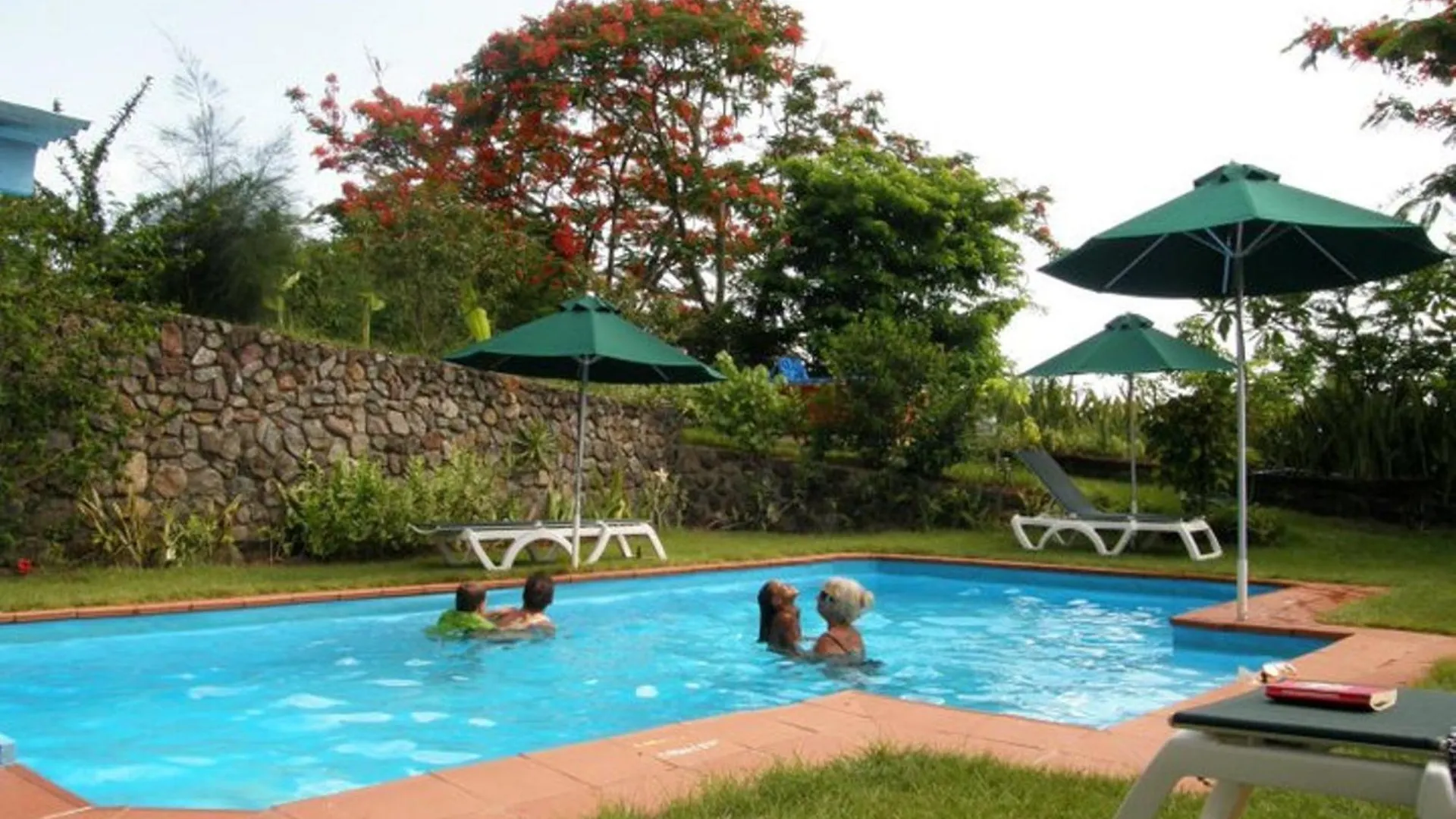 Tamarind Tree Hotel Salisbury