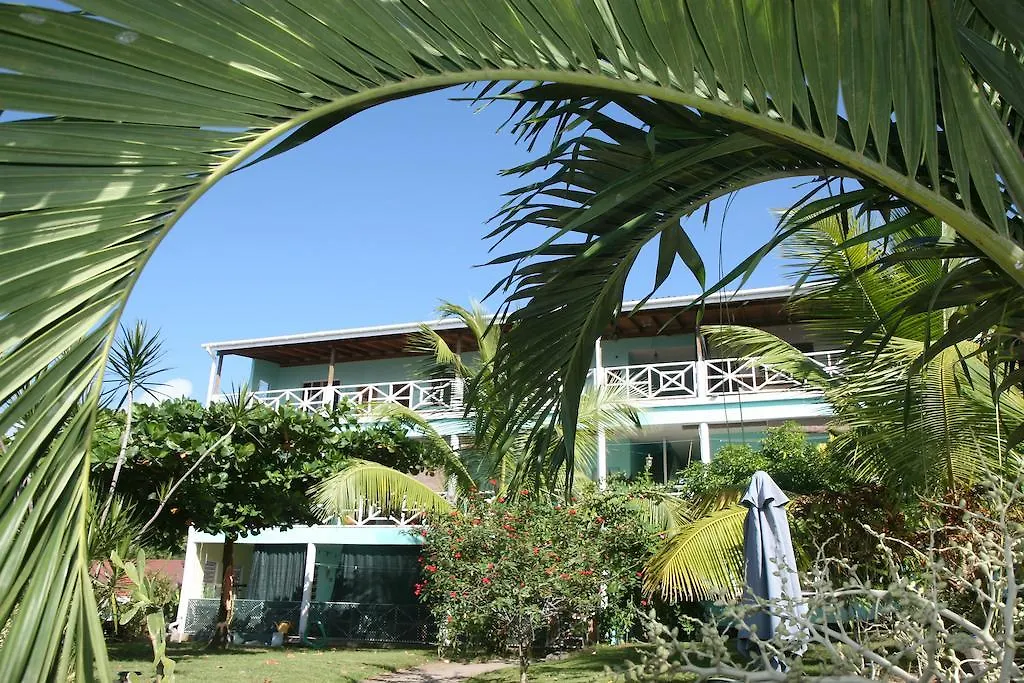 Tamarind Tree Hotel Salisbury Δομίνικα